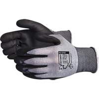 Gants en nylon Dexterity, 6, R&ecirc;vetement Nitrile, Calibre 13, Enveloppe en Nylon Nuna Depot Inc.