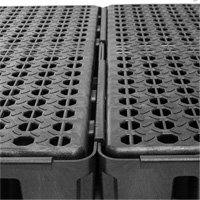 Palette de confinement des d&eacute;versements &agrave; profil bas Black Diamond, Capacit&eacute; de d&eacute;versement 25.5 gal. US, 49" x 24" x 6,5" Nuna Depot Inc.