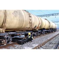 Ultra-Track Berm, 144 US gal. Capacity, 4' W x 6' L x 12" H, Foam Wall Nuna Depot Inc.