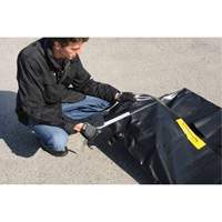 Conteneur de confinement flexible sans drain Ultra-275 Containment Sump, 102" lo x 48" la, 400 gal. US Capacit&eacute; Nuna Depot Inc.