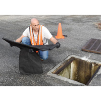 Bac de r&eacute;tention carr&eacute; Ultra-Drain Guard avec orifice de trop-plein, Huile & s&eacute;diments, 16" - 28" lo x 20" - 36" la Nuna Depot Inc.