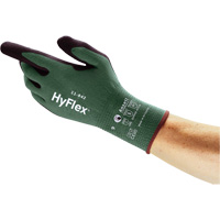 Gants polyvalents &eacute;coresponsables HyFlex 11-842, 5, R&ecirc;vetement Mousse de nitrile, Calibre 15, Enveloppe en Nylon Nuna Depot Inc.