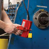 Velocity Plus Safety Lockout Padlock, Orange, Keyed Alike, Aluminum, 1-1/2" Width Nuna Depot Inc.