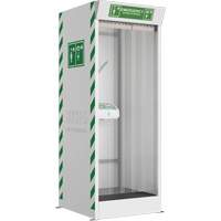 Cabine de douche d'urgence et douche oculaire/faciale couvert Nuna Depot Inc.