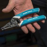 Klein-Kurve&reg; Wire Stripper Nuna Depot Inc.
