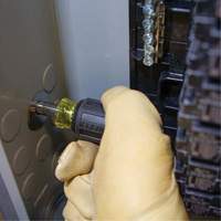 Stubby Multi-Bit Screwdriver/Nut Driver Nuna Depot Inc.