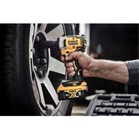 Cordless Impact Wrench with Hog Ring Anvil, 20 V, 1/2" Socket Nuna Depot Inc.