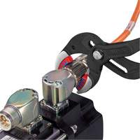 Pipe Gripping Pliers with Replaceable Plastic Jaws, 10" Nuna Depot Inc.