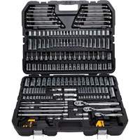 Jeu d'outils de m&eacute;canicien avec coffret moul&eacute; par soufflage Nuna Depot Inc.