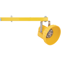 Lampes DEL en polycarbonate pour quai de chargement Nuna Depot Inc.